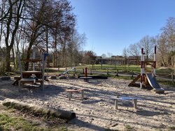 Umgestalteter Kleinkinderbereich auf dem Spielplatz. Foto: Stadt Oldenburg Umgestalteter Kleinkinderbereich auf dem Spielplatz. Foto: Stadt Oldenburg