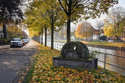 Herbst an der Stadtstrecke von Hunte und Küstenkanal in Oldenburg. Foto: Hans-Jürgen Zietz