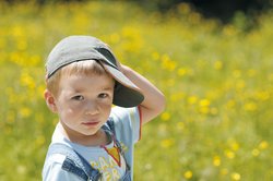 Junge mit Cäppi. Foto: stefanolundardi/Fotolia.com