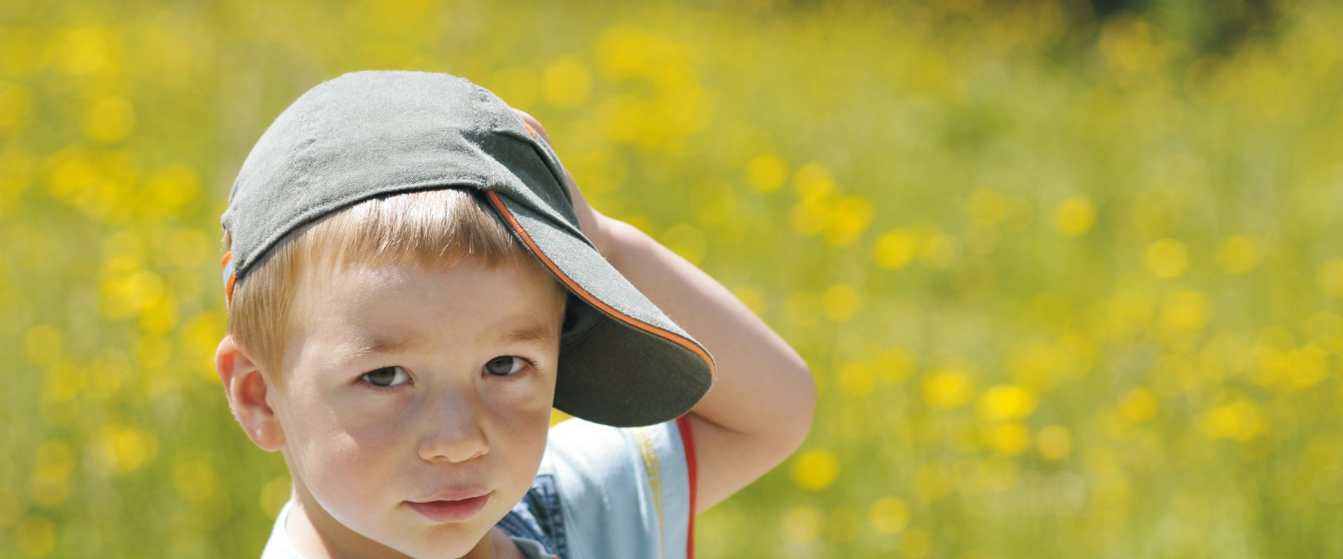 Junge mit Cäppi. Foto: stefanolundardi/Fotolia.com