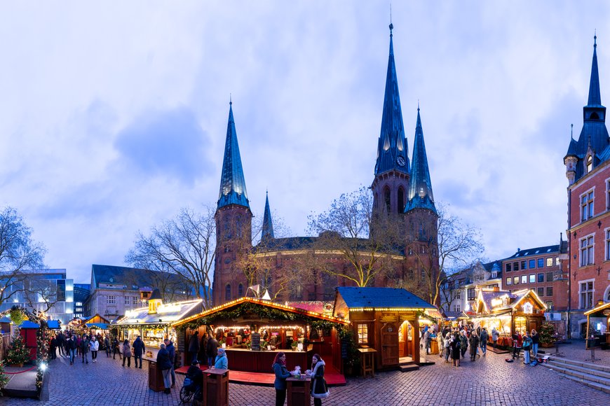 Blick auf den Rathausmarkt beim Lamberti-Markt 2024. Foto: Sascha Stüber