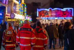 Der Sanitätsdienst auf dem Kramermarkt. Foto: Sascha Stüber Der Sanitätsdienst auf dem Kramermarkt. Foto: Sascha Stüber