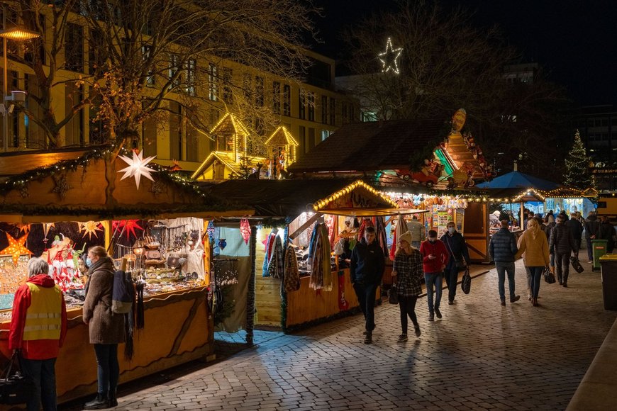 Blick über den Schlossplatz auf dem Lamberti-Markt 2021. Foto: Sascha Stüber