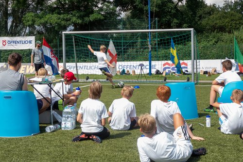 Das zweitägige Fußballcamp – angeboten vom Fanprojekt der Stadt Oldenburg und der Fußballschule „Superkicker“ – erwies sich als Volltreffer. Foto: Sascha Stüber
