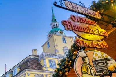 Das „Vive la Vie“ mit Schloss im Hintergrund. Foto: Sascha Stüber