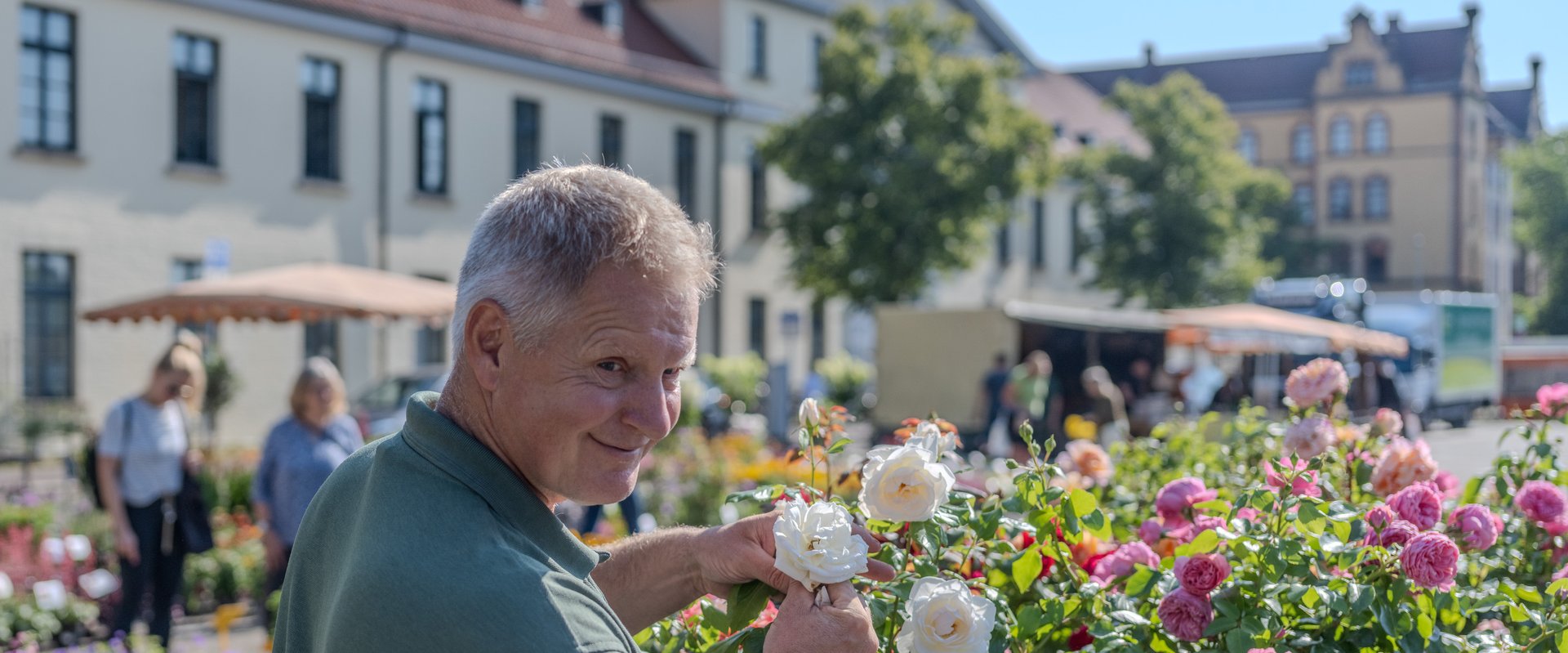 Blick über den Wochenmarkt auf dem Pferdemarkt. Foto: Sascha Stüber