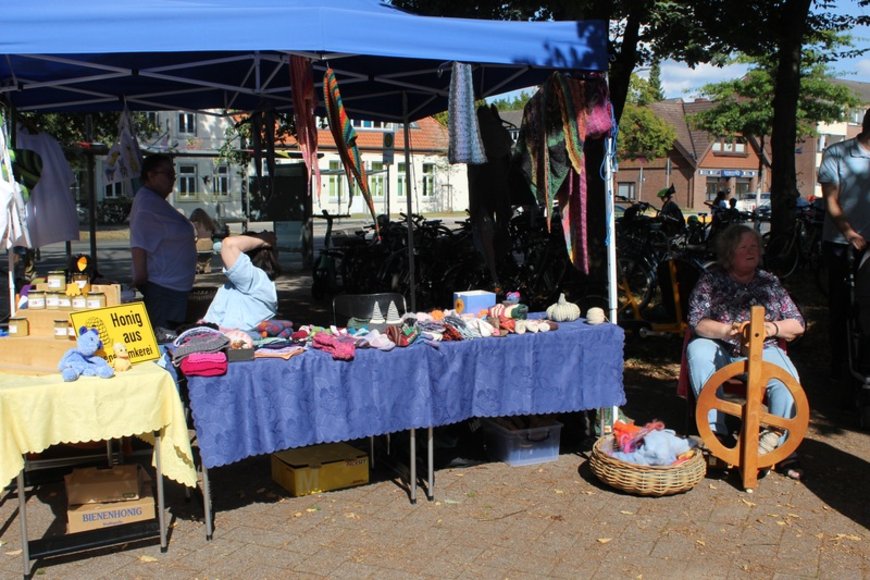 Die Handarbeitsgruppe "Strickrausch" der GWA. Foto: Sonja Deuling