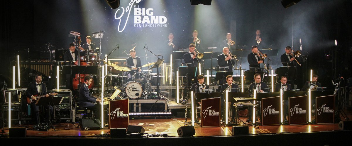 Die Bigband der Bundeswehr. Foto: Peter Zylajew