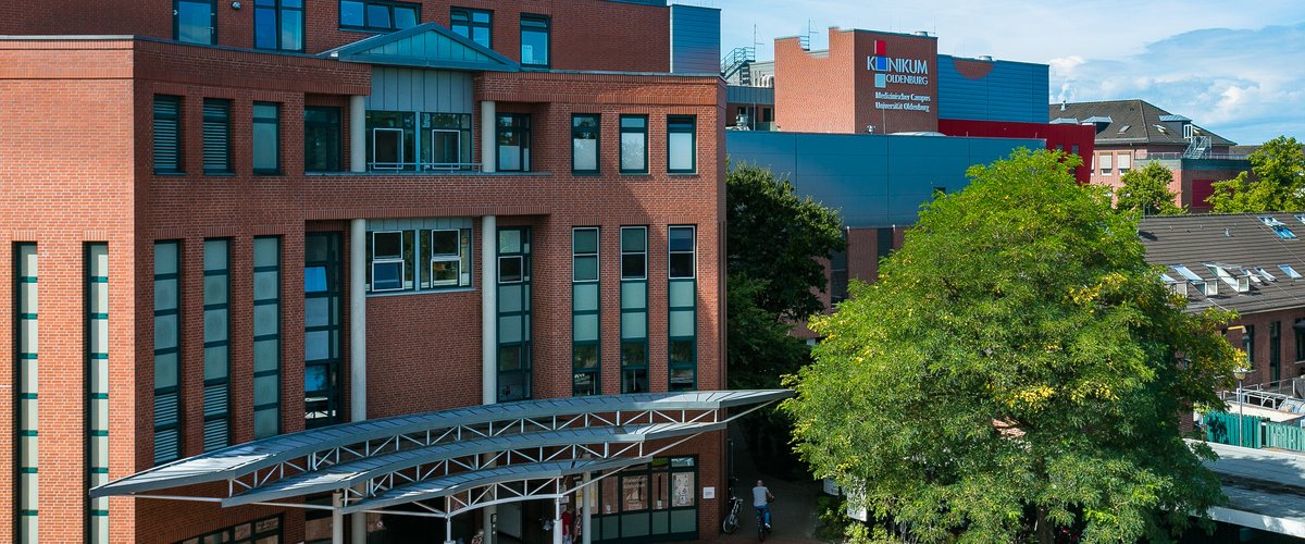 Haupteingang des Klinikums Oldenburg. Foto: Lukas Lehmann