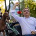 Vorschau: Oberbürgermeister Jürgen Krogmann in der Ehrenkutsche beim Kramermarktsumzug 2026. Foto: Sascha Stüber