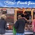 Vorschau: Ein Fischwagen auf dem Wochenmarkt auf dem Pferdemarkt. Foto: Sascha Stüber