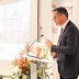 Vorschau: Niedersachsens Ministerpräsident Olaf Lies, der mit Jürgen Krogmann freundschaftliche verbunden ist, bei seiner Ansprache. Foto: Sascha Stüber