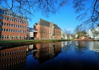 Das alte Fernmeldeamt an der Poststraße. Foto: Hans-Jürgen Zietz
