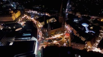 Blick aus einer Drohne auf den Lamberti-Markt. Foto: Patrick Buß