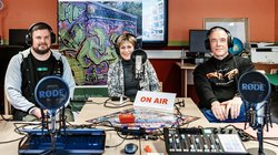 Christoph Deters, Bürgermeisterin Christine Wolff und Markus Schütte bei der Aufnahme des Podcasts. Foto: Izabela Mittwollen