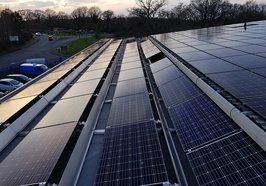 Solardach. Foto: Michael Yeoman/Pixabay