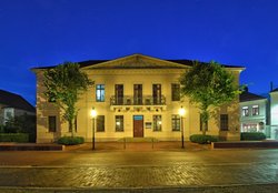 Blaue Stunde im Oldenburger Johannisviertel. Foto: Hans-Jürgen Zietz Blaue Stunde im Oldenburger Johannisviertel. Foto: Hans-Jürgen Zietz