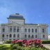 Vorschau: Blühende Alpenrosen am Staatstheater. Foto: Hans-Jürgen Zietz