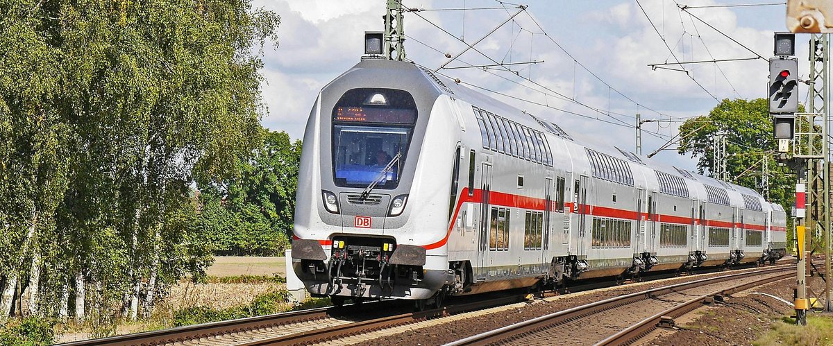 Ein Zug auf einer Bahnstrecke. Foto: Pixabey/Pexels