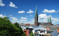Blick aus dem Elisabeth-Anna-Palais auf die Oldenburger Innenstadt. Foto: Hans-Jürgen Zietz. Blick aus dem Elisabeth-Anna-Palais auf die Oldenburger Innenstadt. Foto: Hans-Jürgen Zietz.
