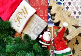 Geschenke auf einem Tisch. Bild: Stadt Oldenburg