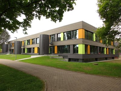 Ansicht IGS Kreyenbrück mit neuer Fassade. Foto: Stadt Oldenburg.