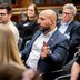Vorschau: Teilnehmende der Veranstaltung diskutieren miteinander. Foto: Hauke-Christian Dittrich