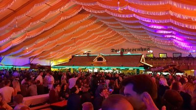 Party im Friesenhus auf dem Kramermarkt 2018. Foto: Stadt Oldenburg
