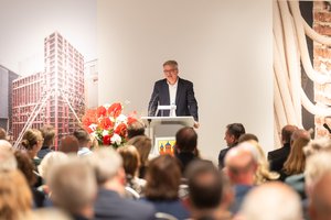 Jürgen Krogmann bei seiner Ansprache. Foto: Sascha Stüber Jürgen Krogmann bei seiner Ansprache. Foto: Sascha Stüber