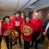 Vorschau: Bürgermeisterin Petra Averbeck, Vertreter des Music & Drumcorps Wesergarde und Michael Lorenz (Leiter des Bürger- und Ordnungsamtes) bei der Ehrung am 1. Oktober 2025. Foto: Sascha Stüber
