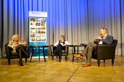 Podiumsgespräch mit Prof. Dr. Gunilla Budde, Dr. Franziska Augstein, Prof. Dr. Matthias Bormuth, Foto: Stadt Oldenburg 