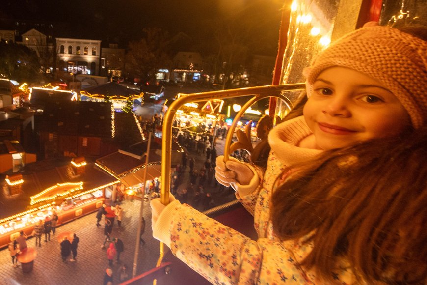 Lamberti-Engel Alegra im Riesenrad auf dem Lamberti-Markt 2023. Foto: Sascha Stüber