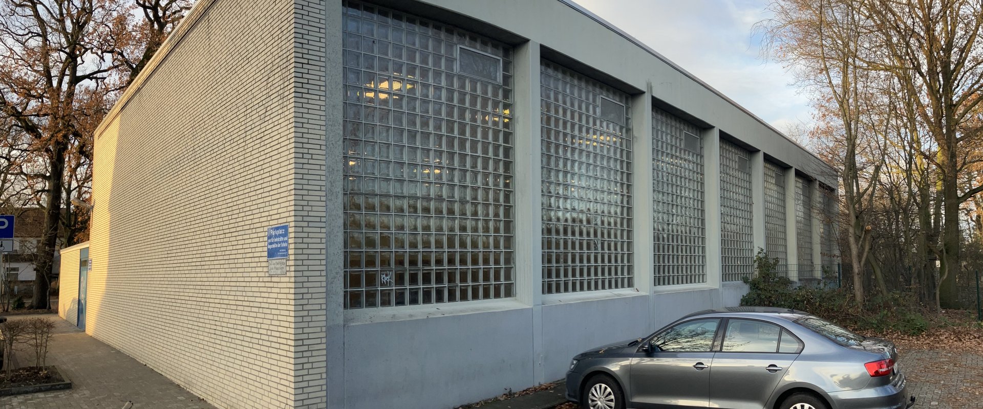 Turnhalle der Grundschule Drielake. Foto: Stadt Oldenburg
