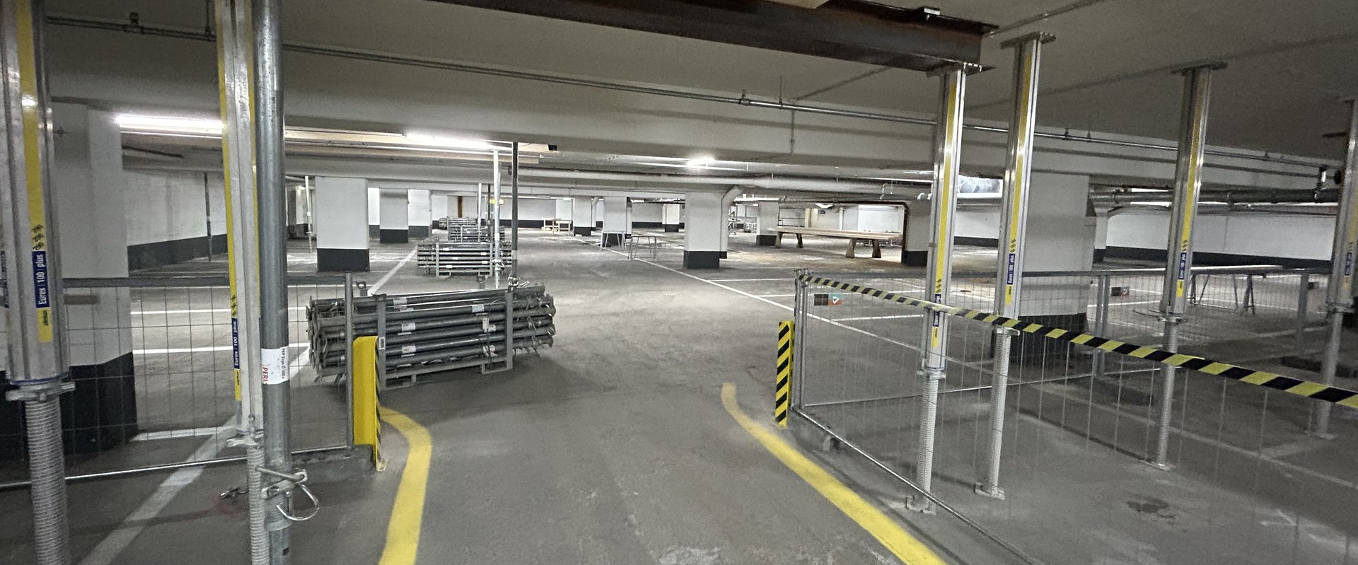 Blick in die sanierungsbedürftige Tiefgarage am Stadtmuseum. Foto: Stadt Oldenburg