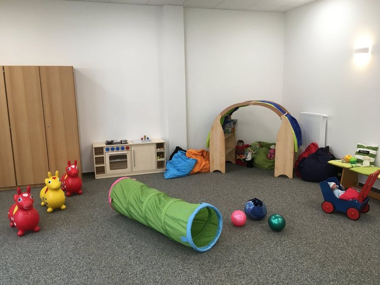 Ein Raum für Kindergruppen mit Spielzeug. Foto: Stadt Oldenburg