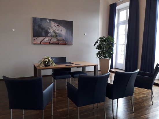 Verlobte können unter anderem im Trauzimmer des Standesamtes Oldenburg heiraten. Foto: Stadt Oldenburg 