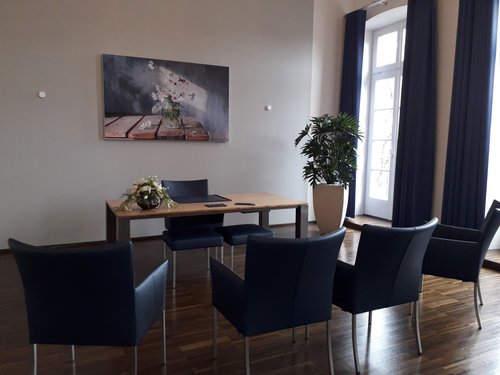 Verlobte können unter anderem im Trauzimmer des Standesamtes Oldenburg heiraten. Foto: Stadt Oldenburg 
