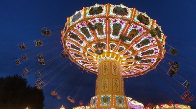 Der Wellenflug auf dem Kramermarkt 2019. Foto: Stadt Oldenburg