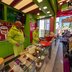 Vorschau: Ein Crêpe-Stand beim Presserundgang zum Kramermarkt 2025. Foto: Sascha Stüber