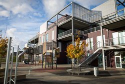 Außenansicht der Schule "Læringshuset" in Høje-Taastrup. Foto: Ty Stange Außenansicht der Schule "Læringshuset" in Høje-Taastrup. Foto: Ty Stange
