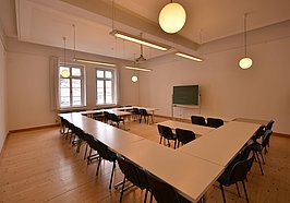 Der Seminarraum 6 mit Grundbestuhlung. Foto: Jörg Hemmen