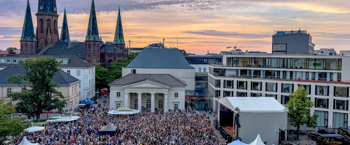 Schlossplatz Kultursommer 2024. Bild: Sascha Stüber