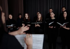 Chor am singen. Foto: Pexels