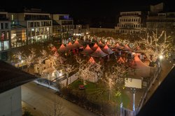 Blick auf den Weihnachtszauber von oben. Foto: Sascha Stüber Blick auf den Weihnachtszauber von oben. Foto: Sascha Stüber