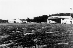 Flughafen Oldenburg 1933. Foto: Traditionsgemeinschaft Jagdbombergeschwader 43 e.V.