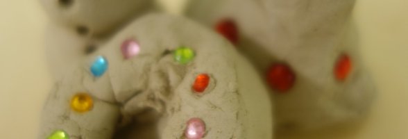 Einige der „Seelenschmeichler“ für den KinderKunstAutomaten. Foto: Stadt Oldenburg