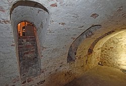 Mittelalterliches Tonnengewölbe. Foto: Hans-Jürgen Zietz