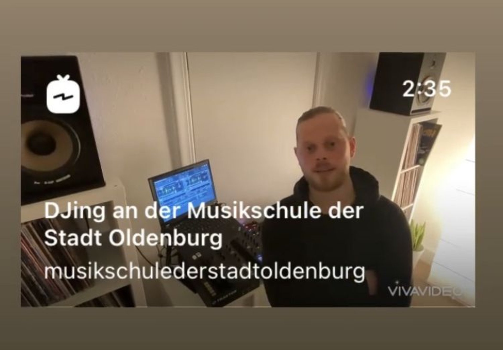 DJing an der Musikschule der Stadt Oldenburg. Foto: Stadt Oldenburg