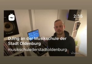 DJing an der Musikschule der Stadt Oldenburg. Foto: Stadt Oldenburg