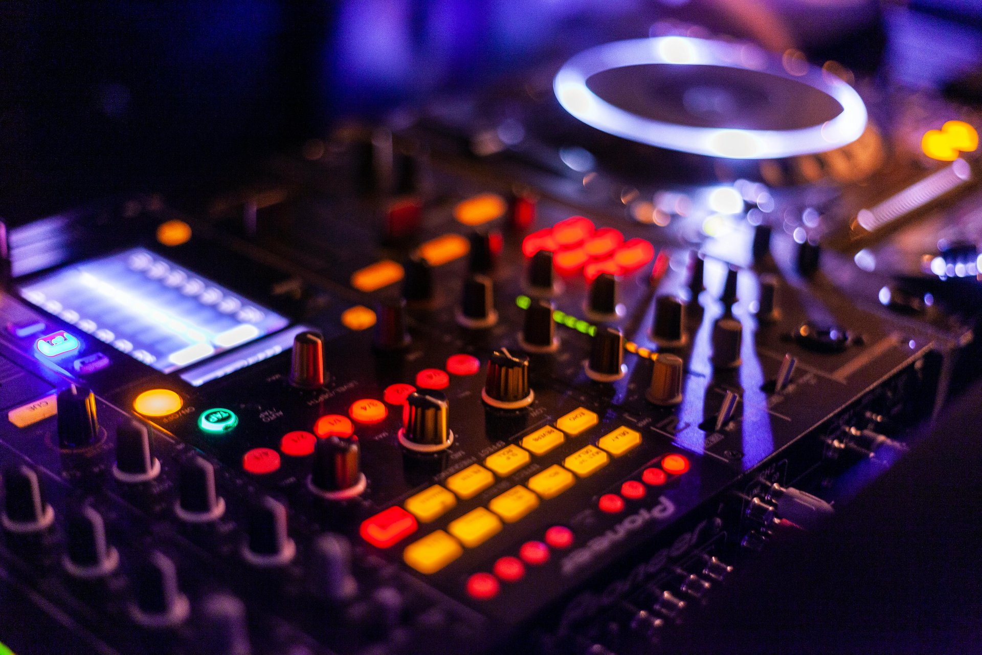 DJ Pult Foto: Pexels